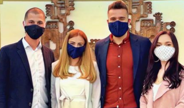 Племенникът на Балъков се ожени след 2 отлагания с предпазна маска